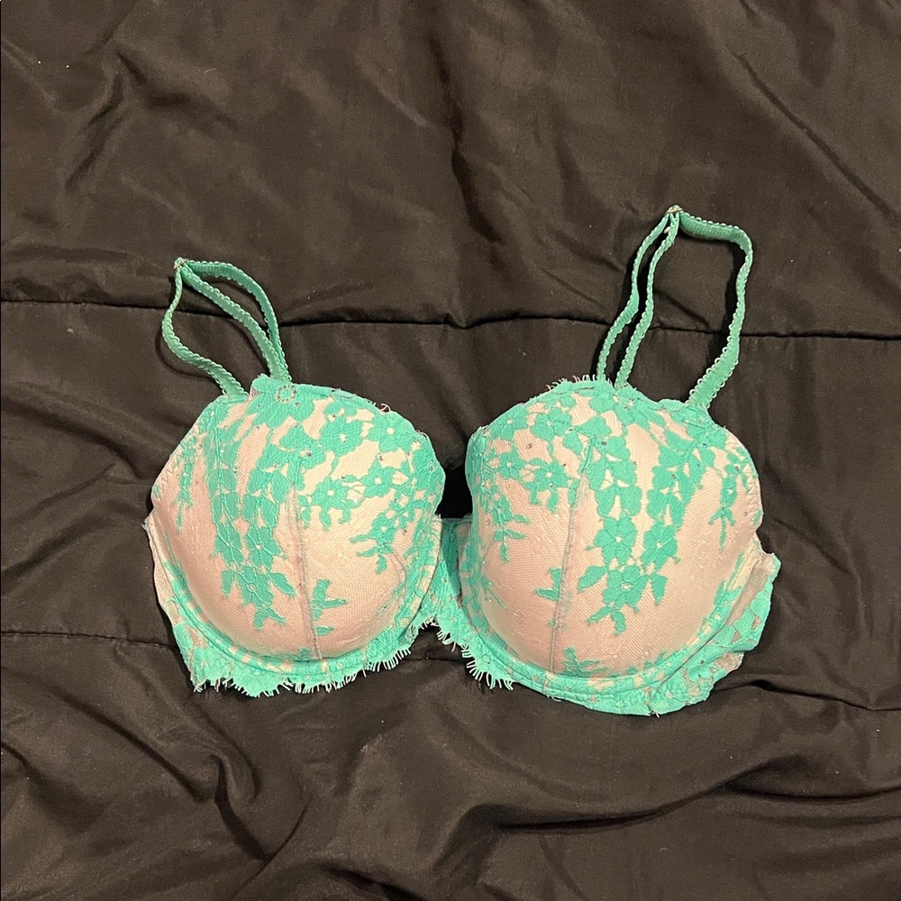 Victoria's Secret Teal Lace Bra